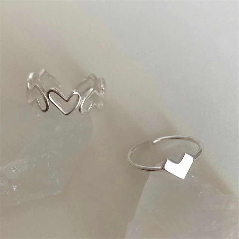 Elegante Herz- und Wellen Design Ring Brehn