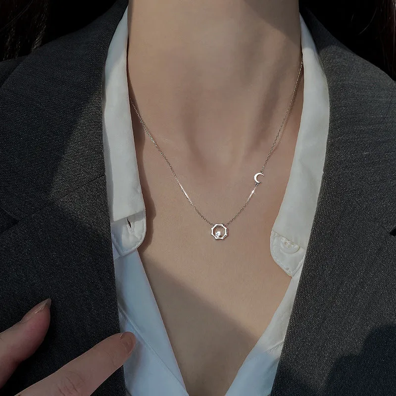Elegantes geometrisches Anhänger-Halsband Brehn
