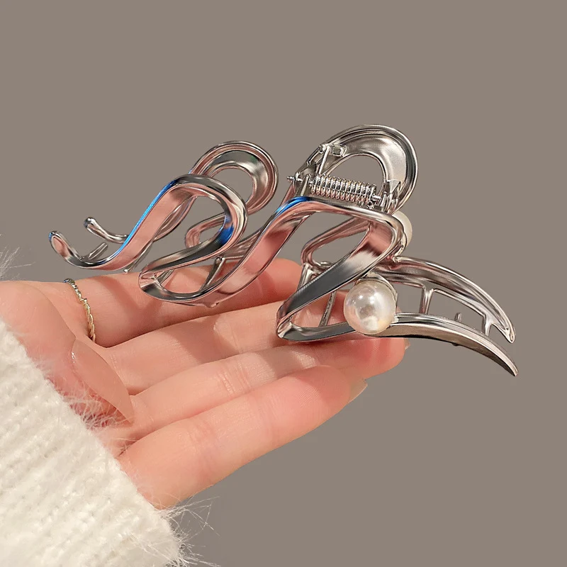 Elegante Wellen-Design Haarklammer Brehn