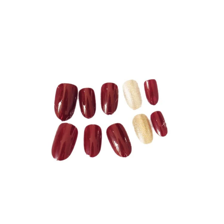 Dekoratives Nagelkunstset mit atemberaubenden Designs
