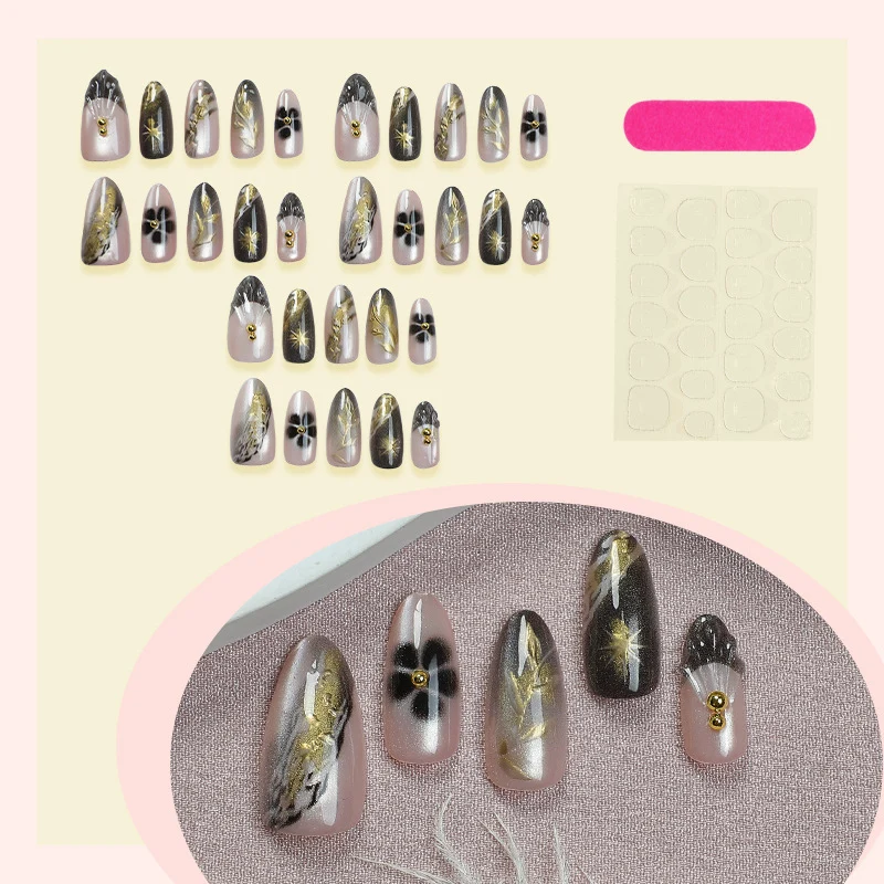 Elegantes Künstlerisches Press-On Nagelset