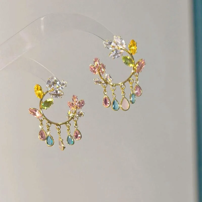 Künstlerische Florale Tropfenohrringe Brehn