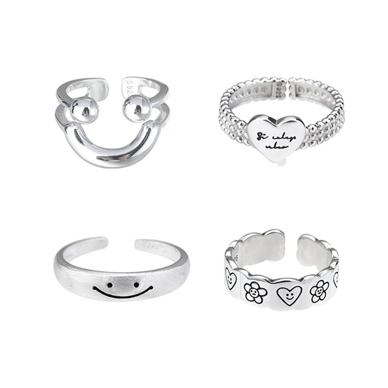 Verstellbarer Silberner Blumenmuster Ring Brehn
