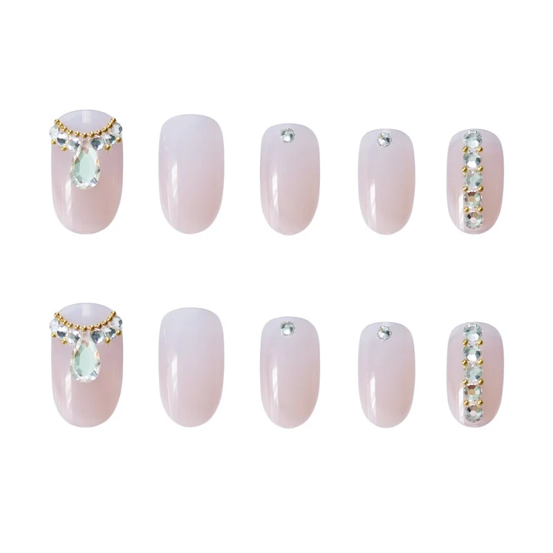Künstlerische mit Strass verziert Press-On Nail Art