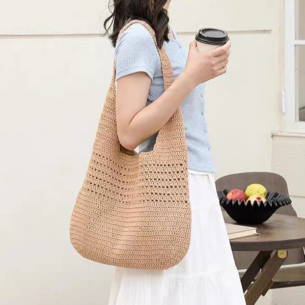 Handtasche aus handgehäkelten Naturmaterialien Skanto