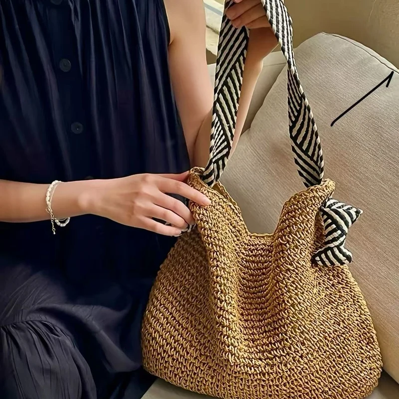 Handgemachte trendige Strohtasche Skanto