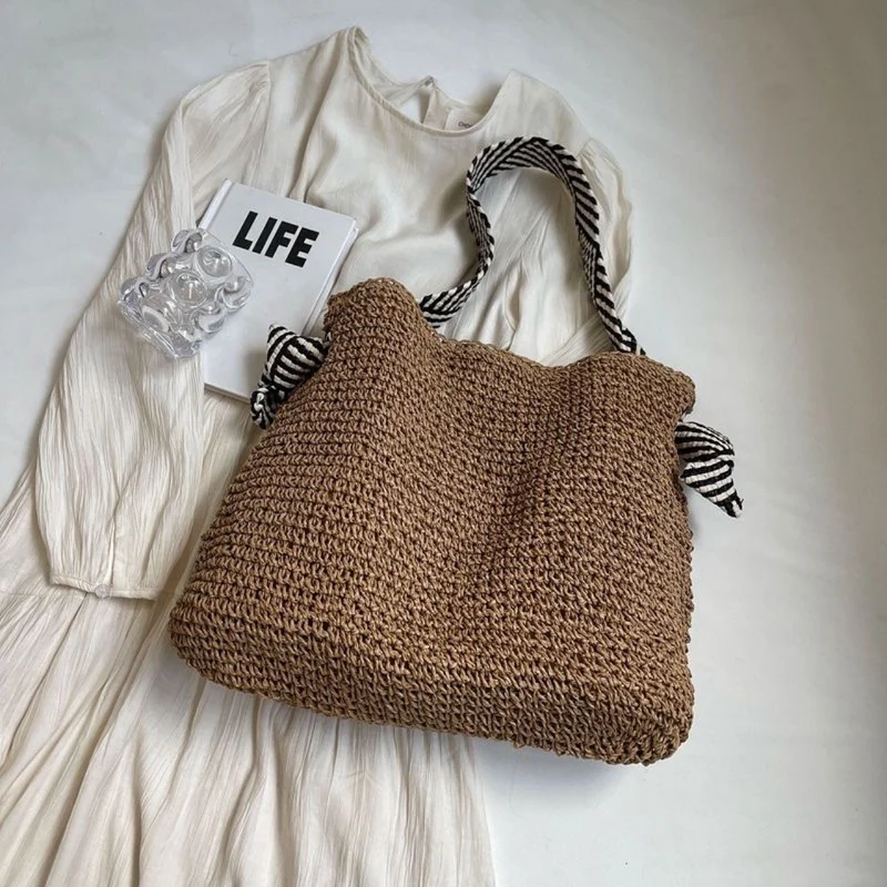 Handgemachte trendige Strohtasche Skanto