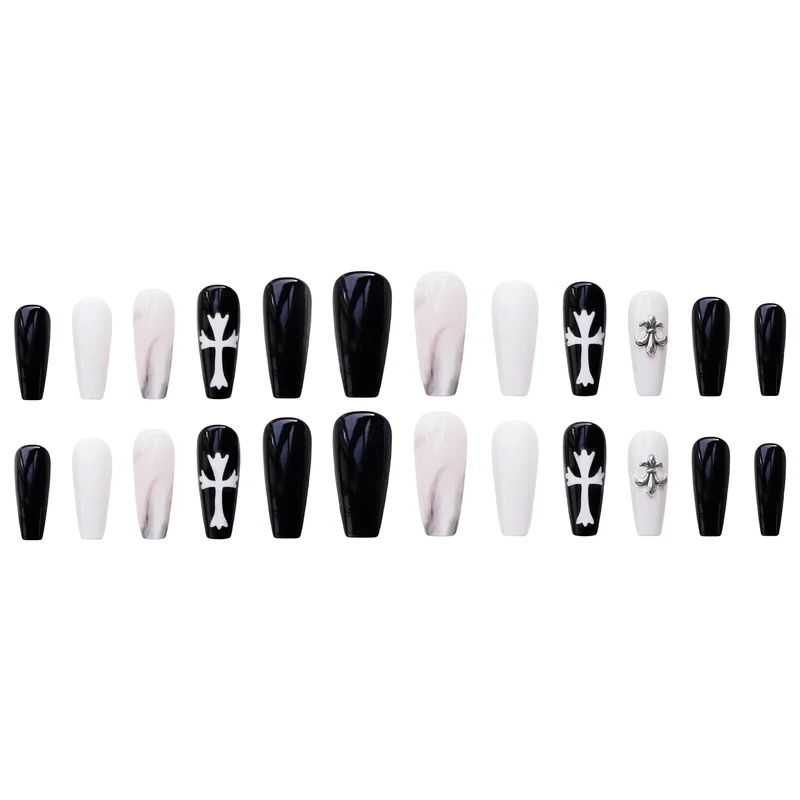 Künstlerisches Press-On-Nageldesign