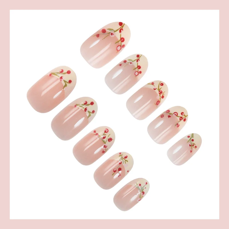 Kunstnagelset mit zarten Rosenakzenten Brehn