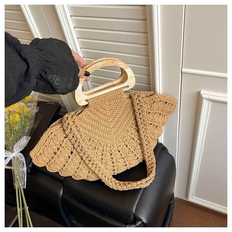 Handtasche mit einzigartigem Holzgriff-Design Skanto