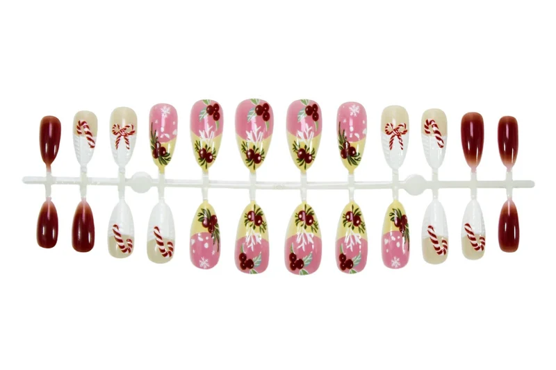 Kunstnagelset mit winterlichen und festlichen Designs Brehn