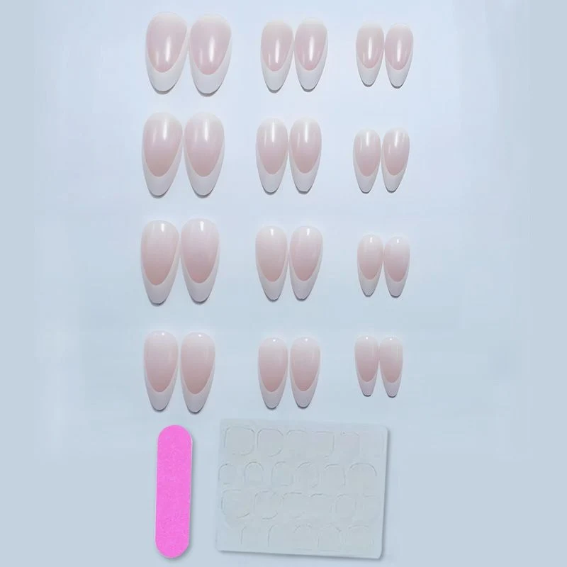 Nagelkunstset mit eleganter French-Maniküre Brehn