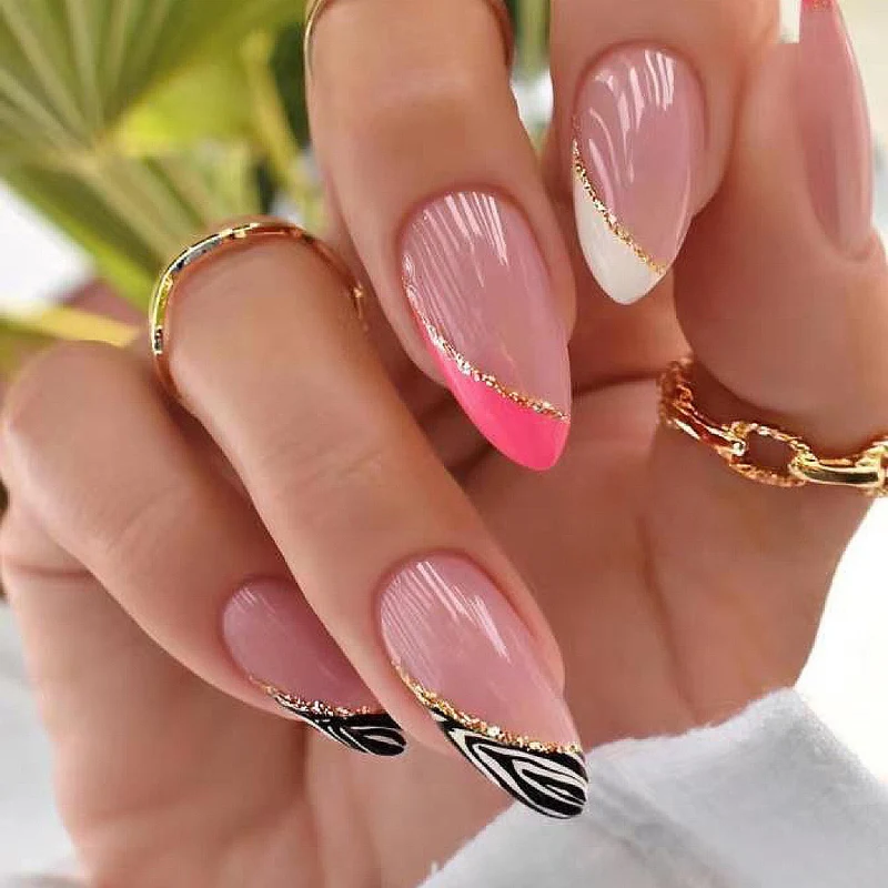 Künstlerisches French Tip Press-On Nails Kit