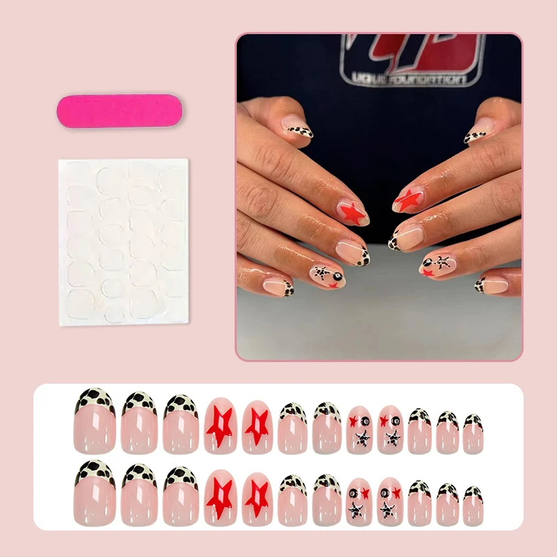 Kunstnagelset mit verspielten Tier- und Sternedesigns Brehn