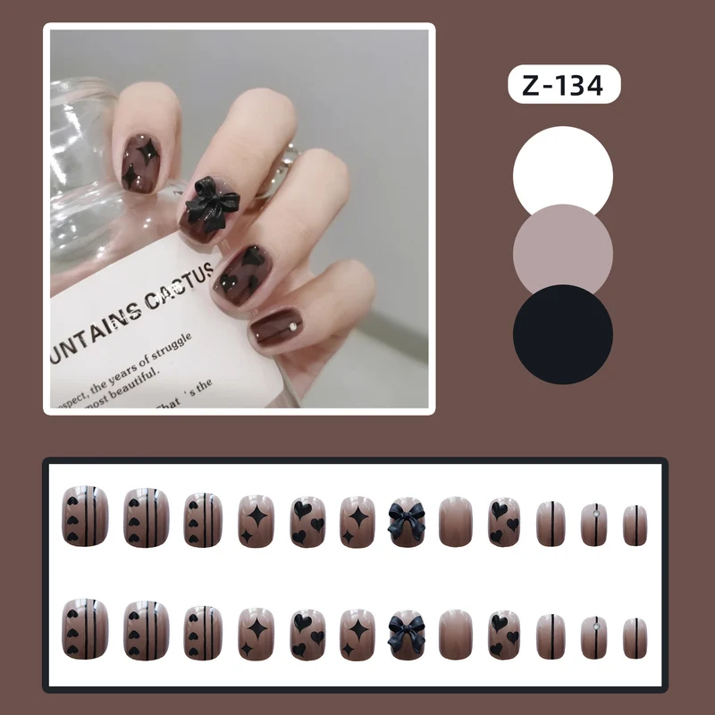 Künstlerisches mit Schleife verziertes Press-On Nagelset