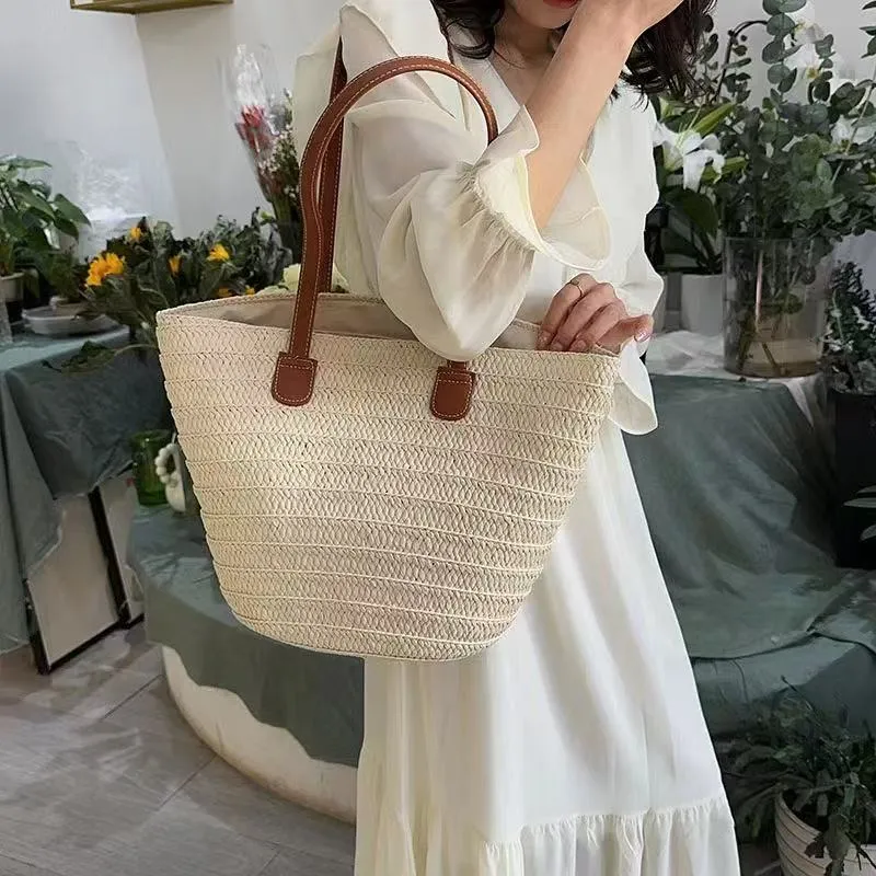Elegante Handtasche aus edlem Stoff Skanto