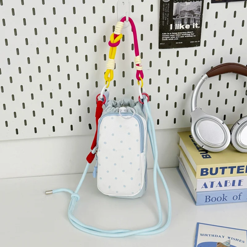 Trendige Polka Dot Mini Umhängetasche