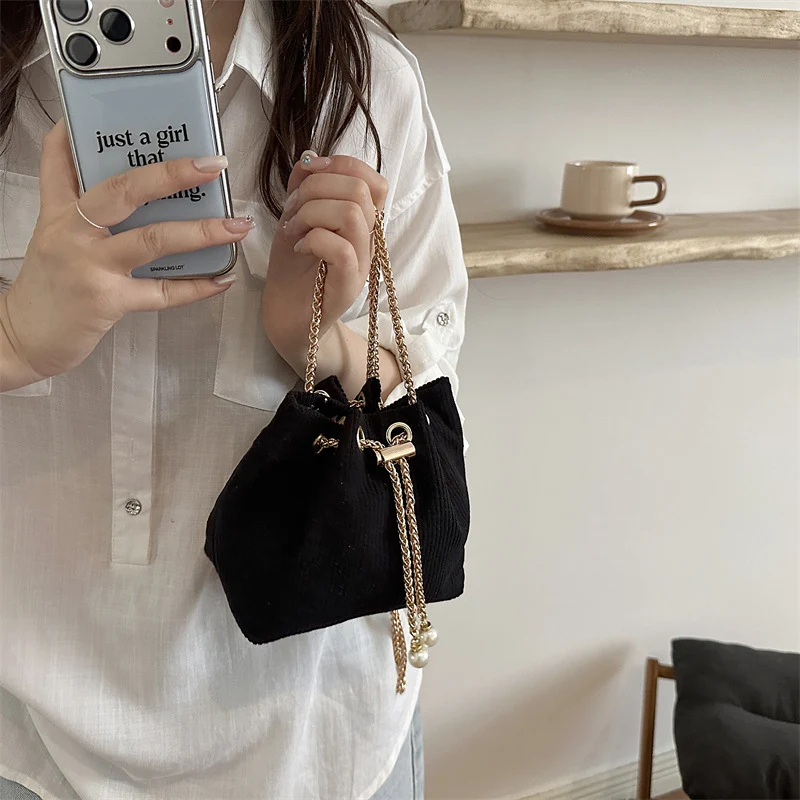 Stylische Leopardenmuster-Bucket-Handtasche