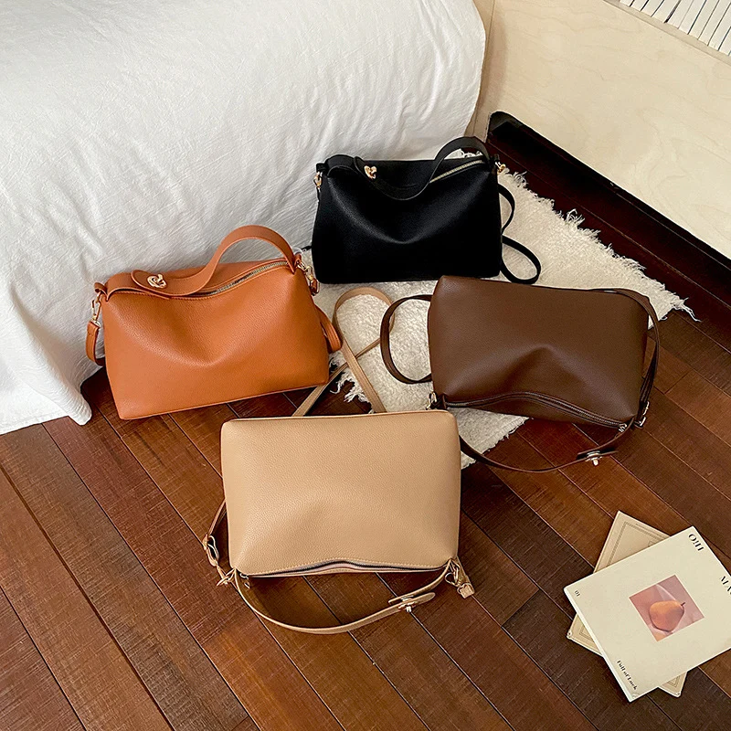 Texturierte Leder Crossbody-Tasche
