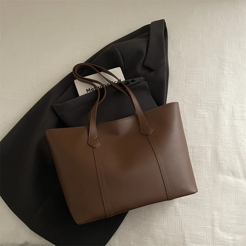 Schlichte Minimalistische Leder Tote Bag