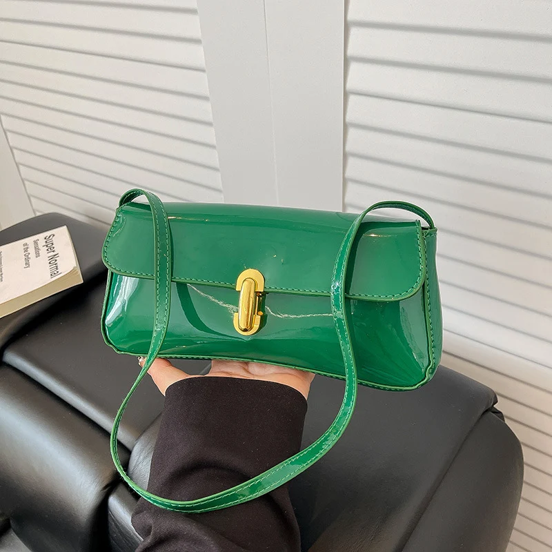Patentleder Mini-Handtasche