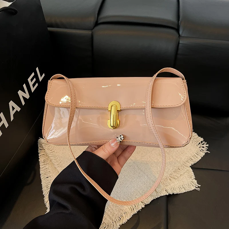 Patentleder Mini-Handtasche