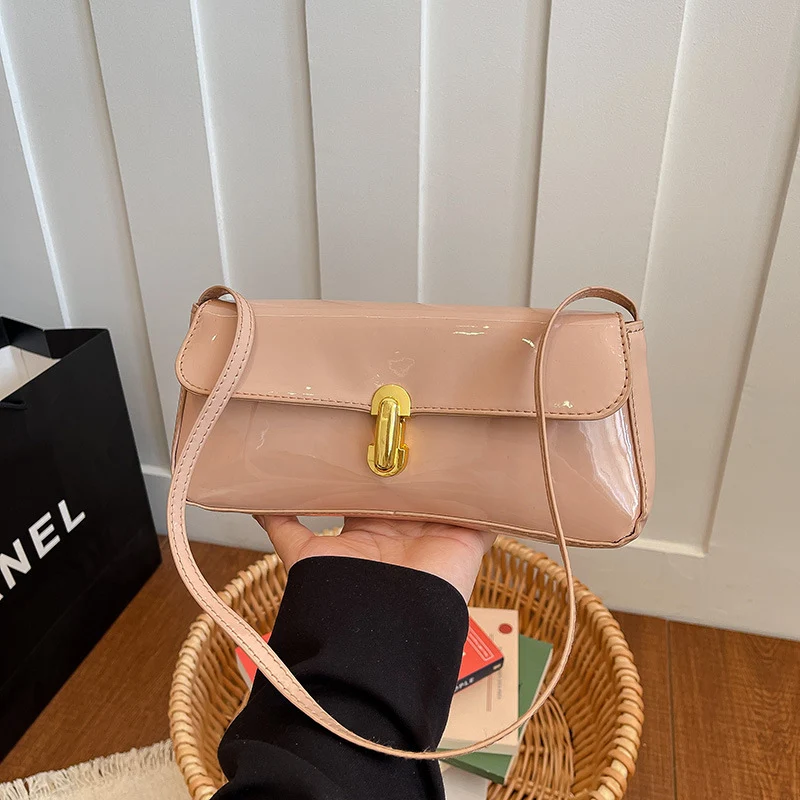 Patentleder Mini-Handtasche