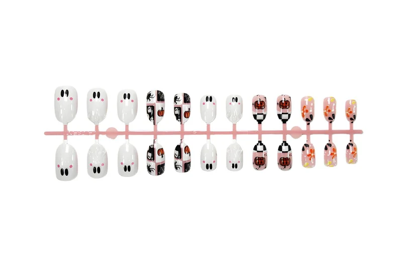 Kunstnagelset mit saisonalen Halloween Motiven Brehn