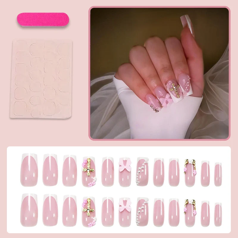 Kunstnagelset mit luxuriösen Akzenten und eleganten Designs Brehn