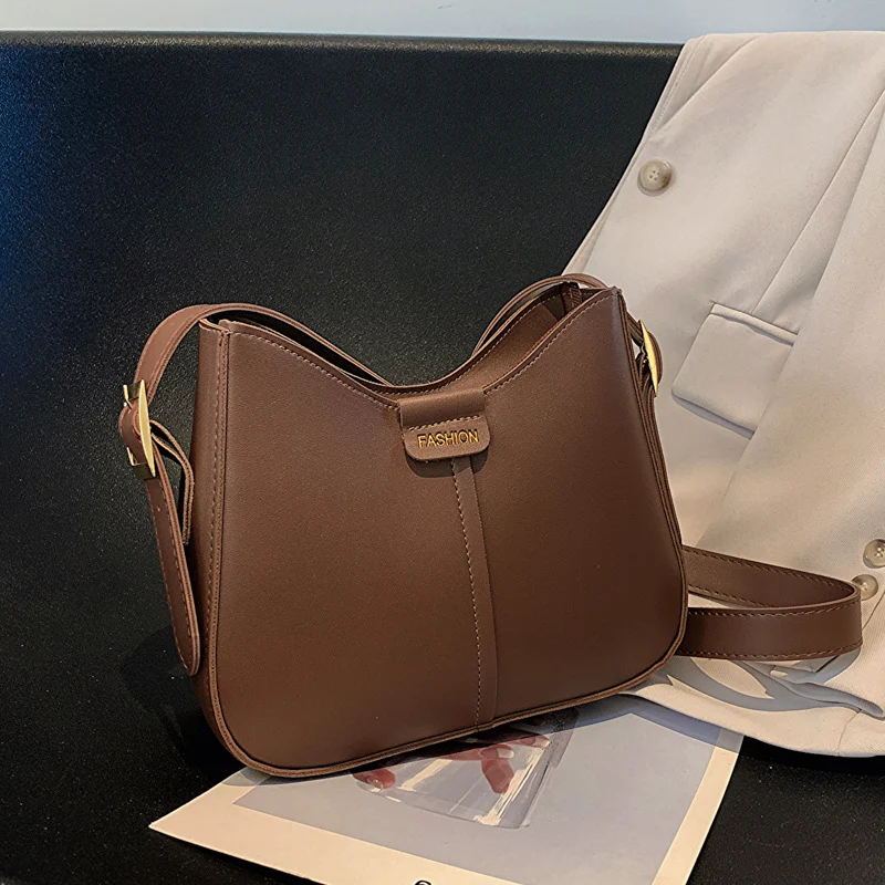 Moderne Minimalistische Schultertasche