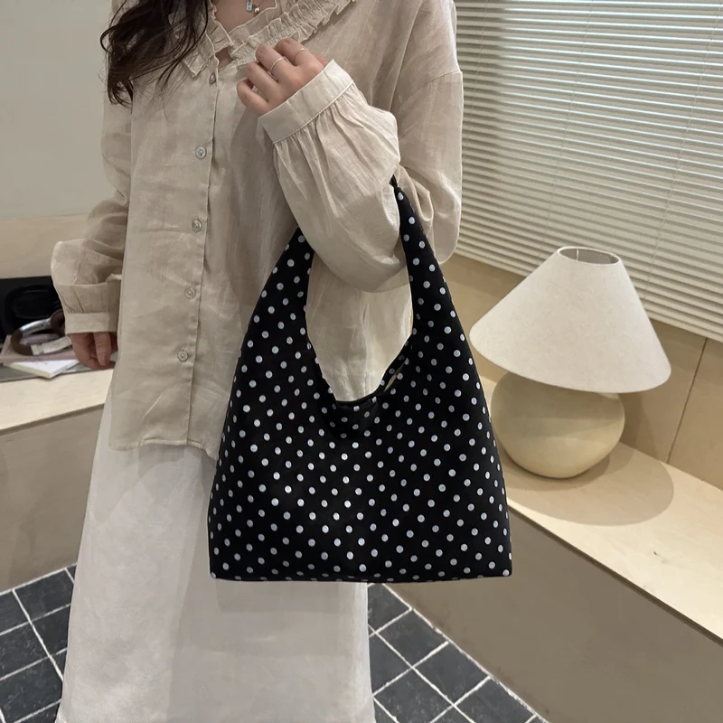 Polka Dot Hobo Tasche