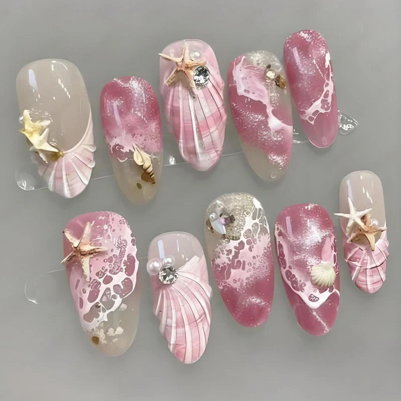 Kunstnagelset mit maritimen Muschel- und Sternenmuster Brehn