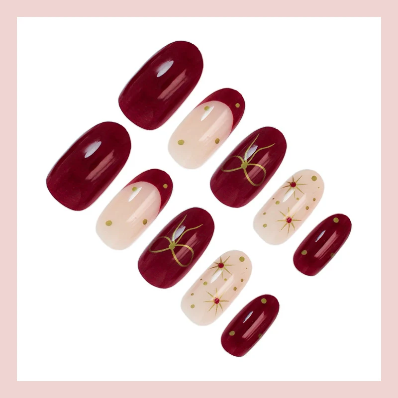 Kunstnagelset mit luxuriösen Verzierungen und modernen Designs Brehn