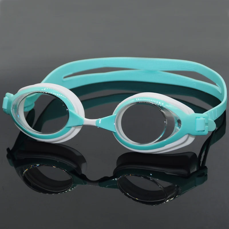 Hochleistungs-Schwimmbrille mit ergonomischer Passform und kristallklaren Gläsern Skanto