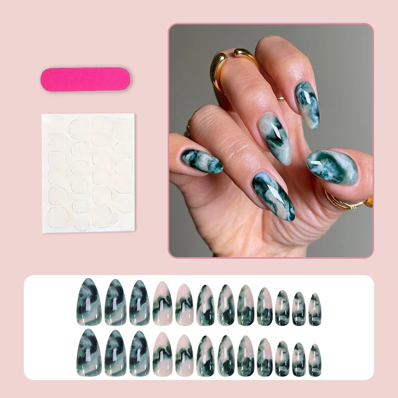 Kunstnagelset mit luxuriösen Marmor-Designs Brehn