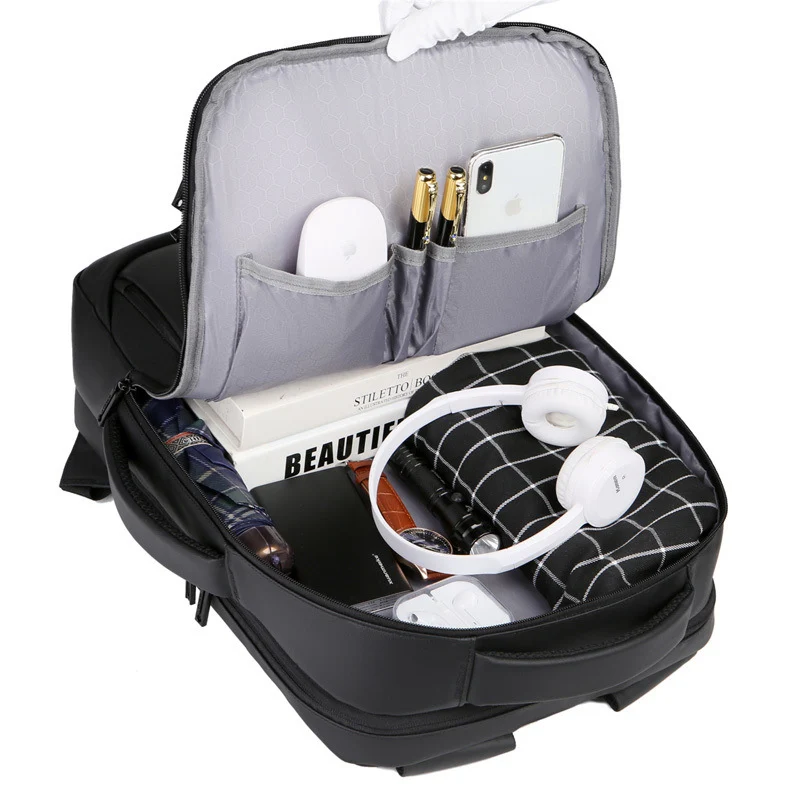 Technischer Parallel-Stich Rucksack Karnz