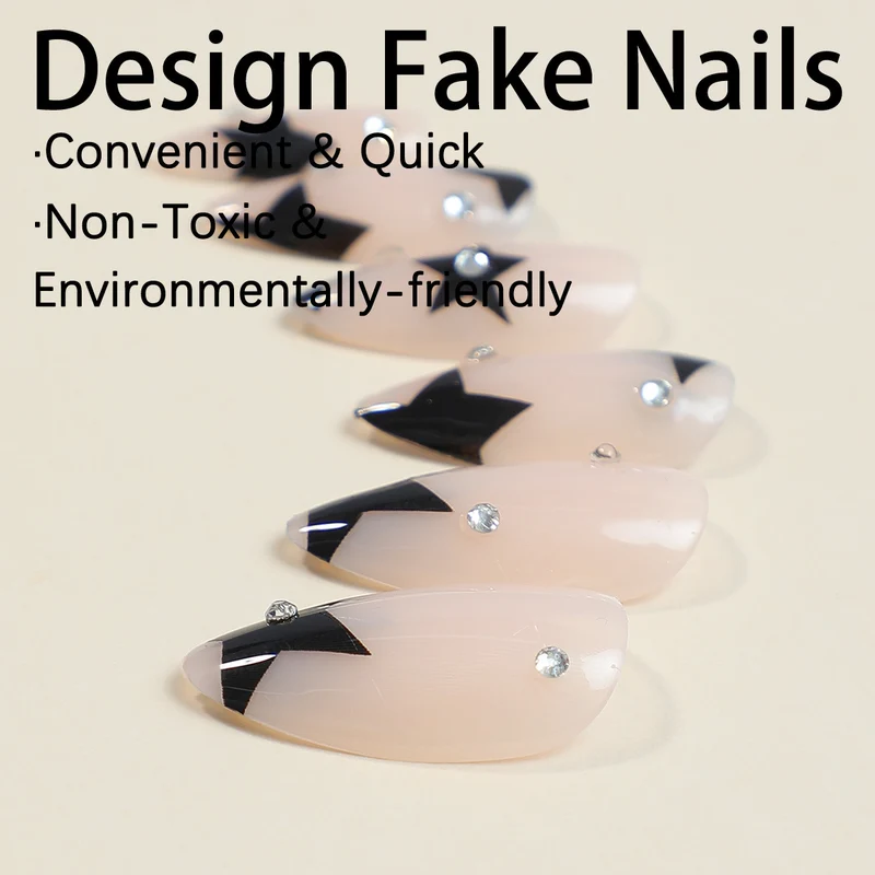 Kunstnagelset mit glamourösen Sternenmotiven und eleganten Spitzendesigns Brehn