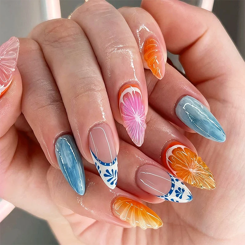 Kunstnagelset mit lebhaften Fruchtmotiven Brehn