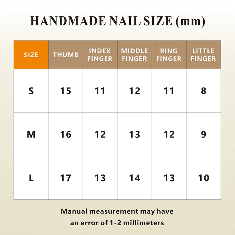 Kunstnagelset mit kunstvollen Verzierungen und glamourösen Details Brehn