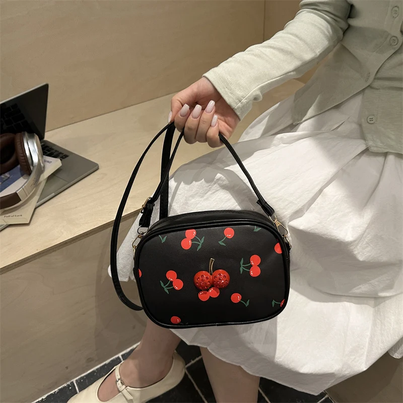 Niedliche Kirschmuster-Handtasche
