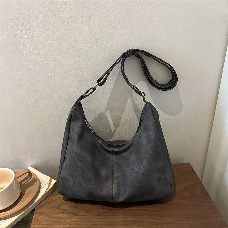Lässige Schultertasche