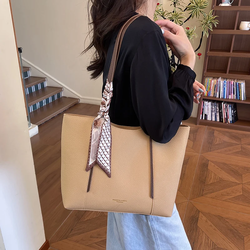 Klassische Leder Tragetasche