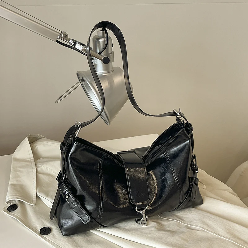 Chic Vegane Leder Schultertasche