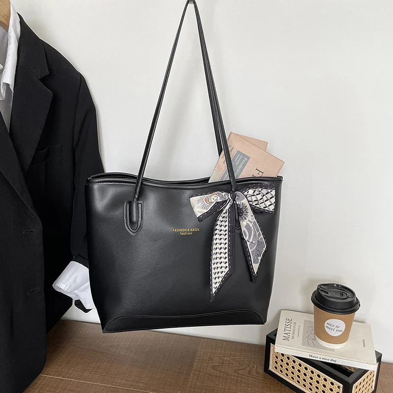 Elegante Faux-Leder-Tasche