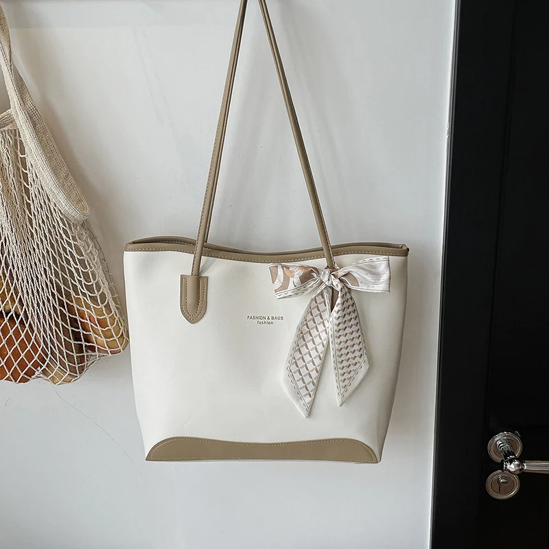 Elegante Faux-Leder-Tasche