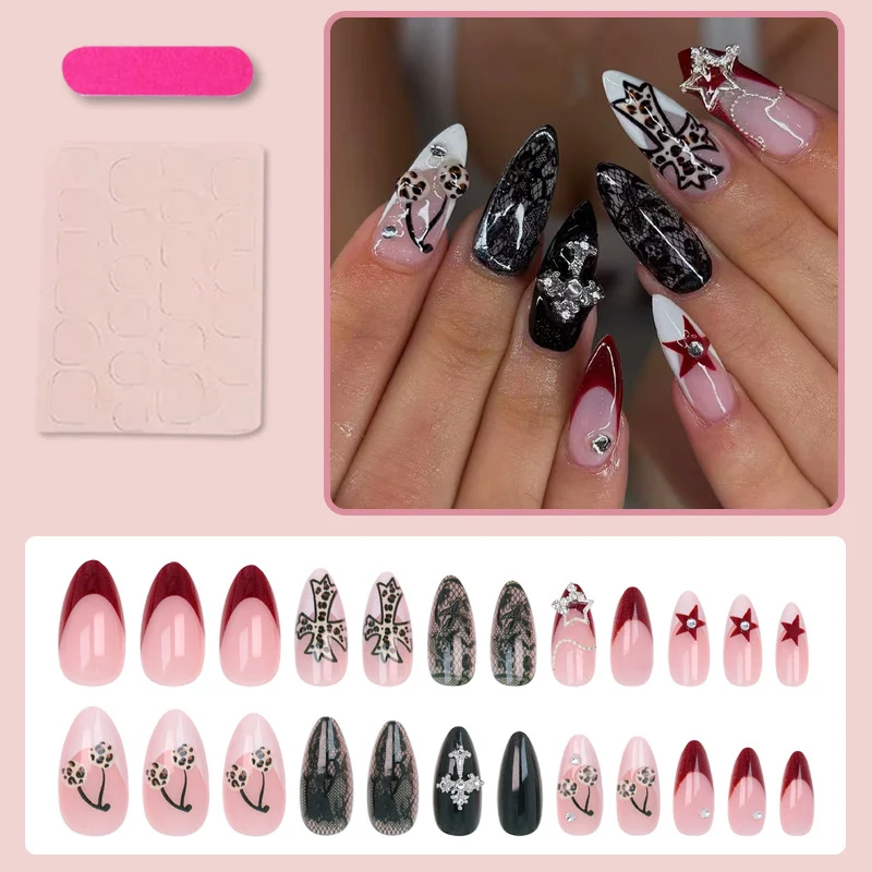 Kunstnagelset mit glamourösen Designs und hochwertigen Verzierungen Brehn