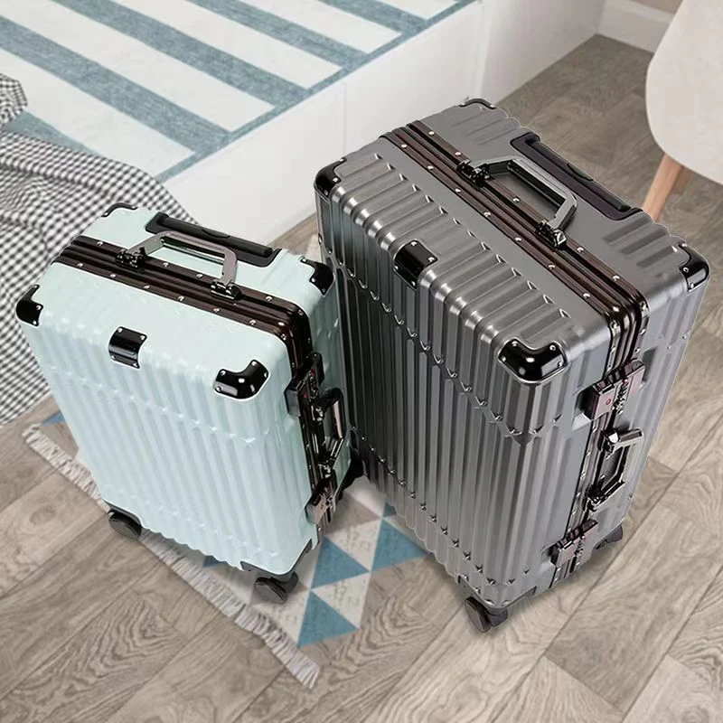 Premium Robuster Hartschalen-Reisekoffer Skanto