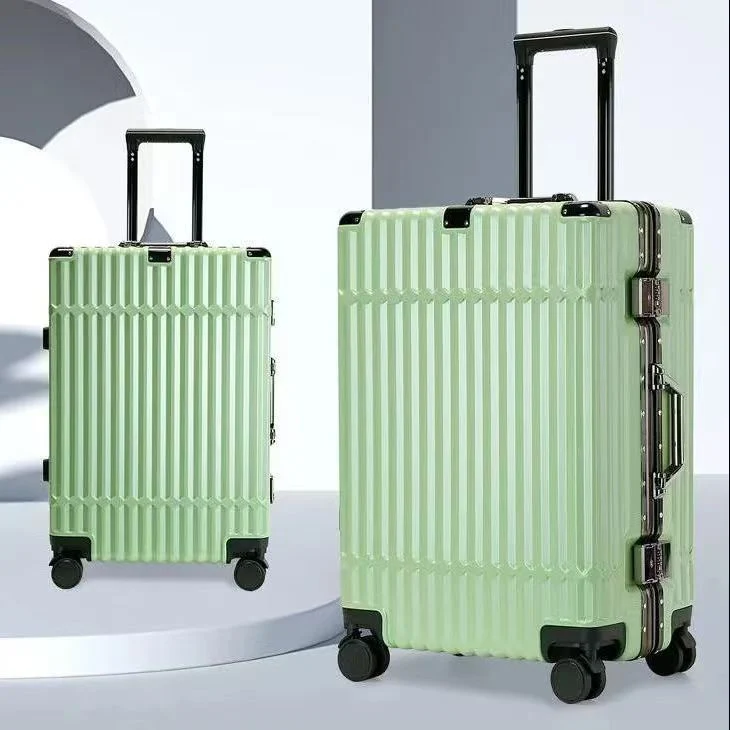 Premium Robuster Hartschalen-Reisekoffer Skanto