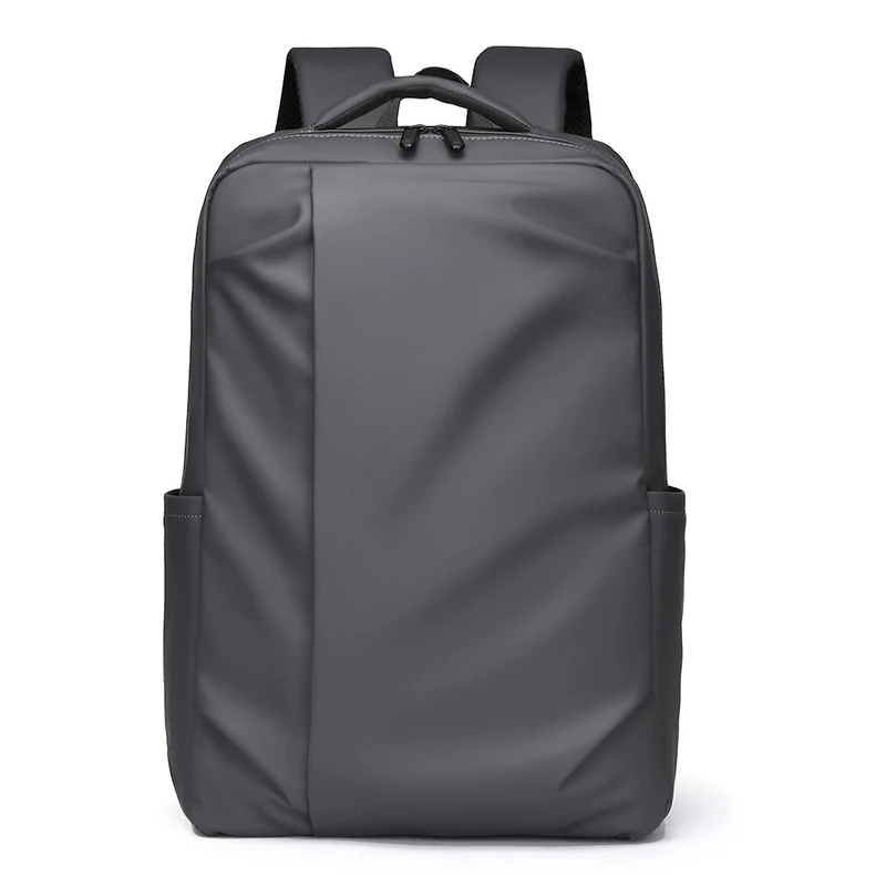 Schlanker minimalistischer Rucksack Karnz