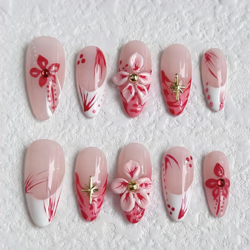 Kunstnagelset mit floralen Designs und 3D-Verzierungen Brehn